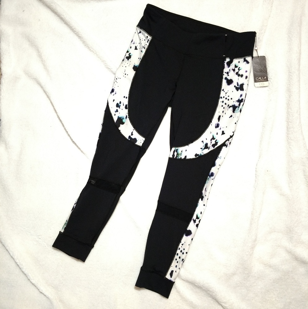 Calia by Carrie Underwood Tight Fit workout pants
